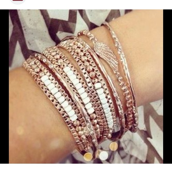 ISO Stella and Dot Rose Gold Luna bracelet with white inlays. NOT FOR SALE - Picture 1 of 1